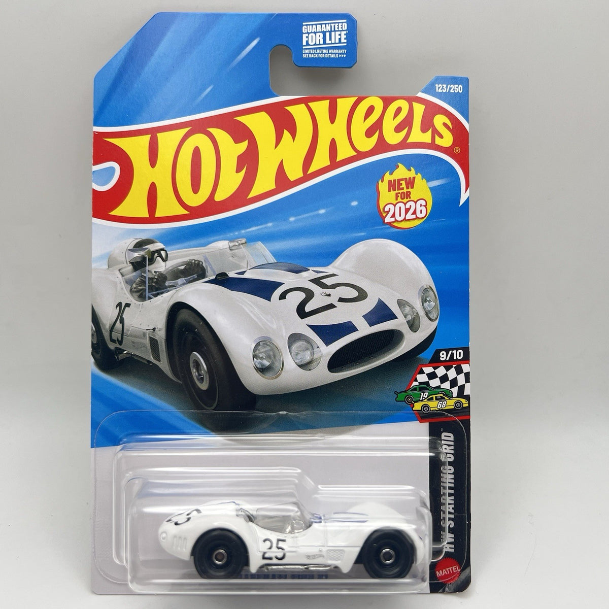 Hot Wheels 1:64 HW Starting Grid Maserati Tipo 61 123/250 2026 white