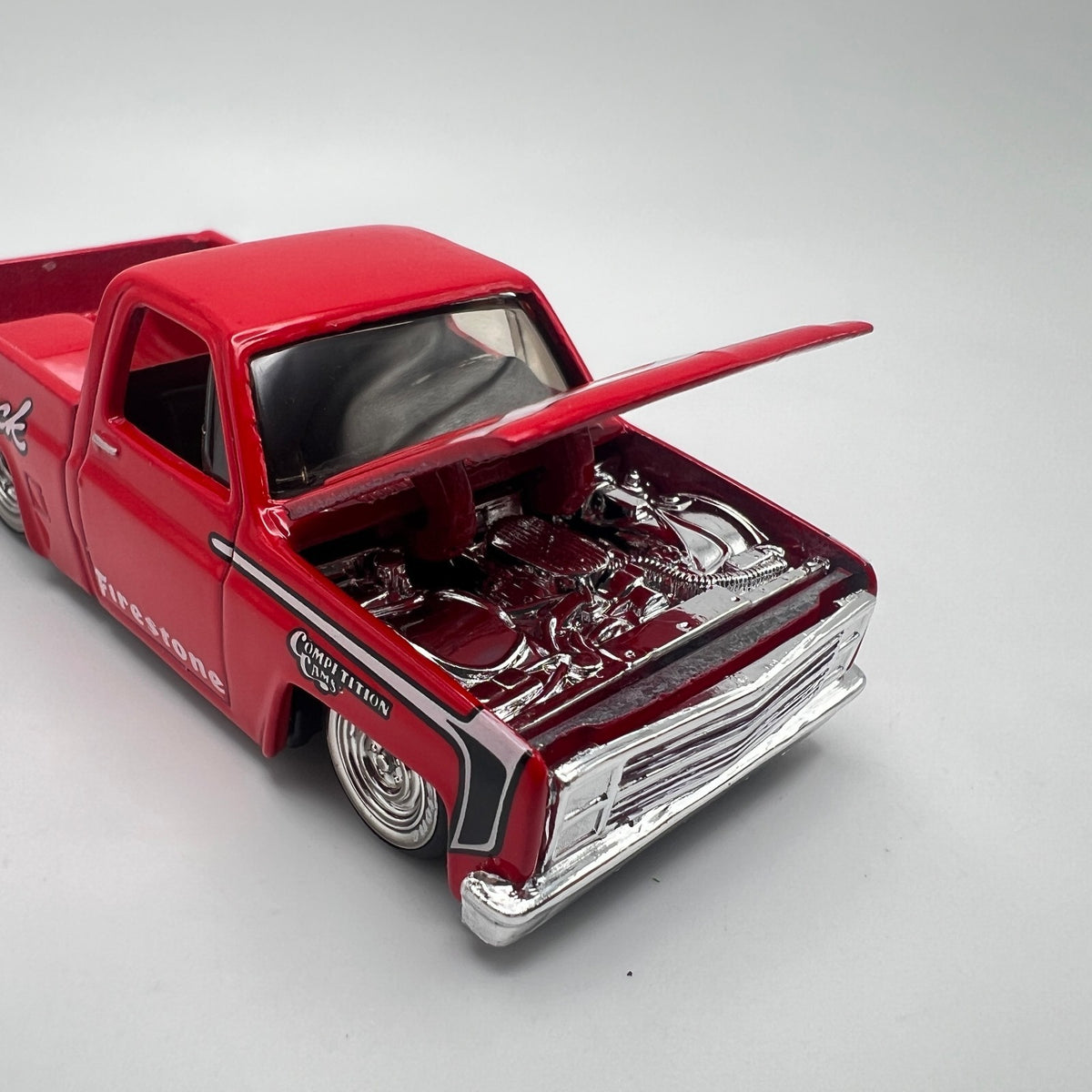 Maisto 1987 Chevy 1500 Red Edelbrock Firestone Opening Hood LOOSE 1/64