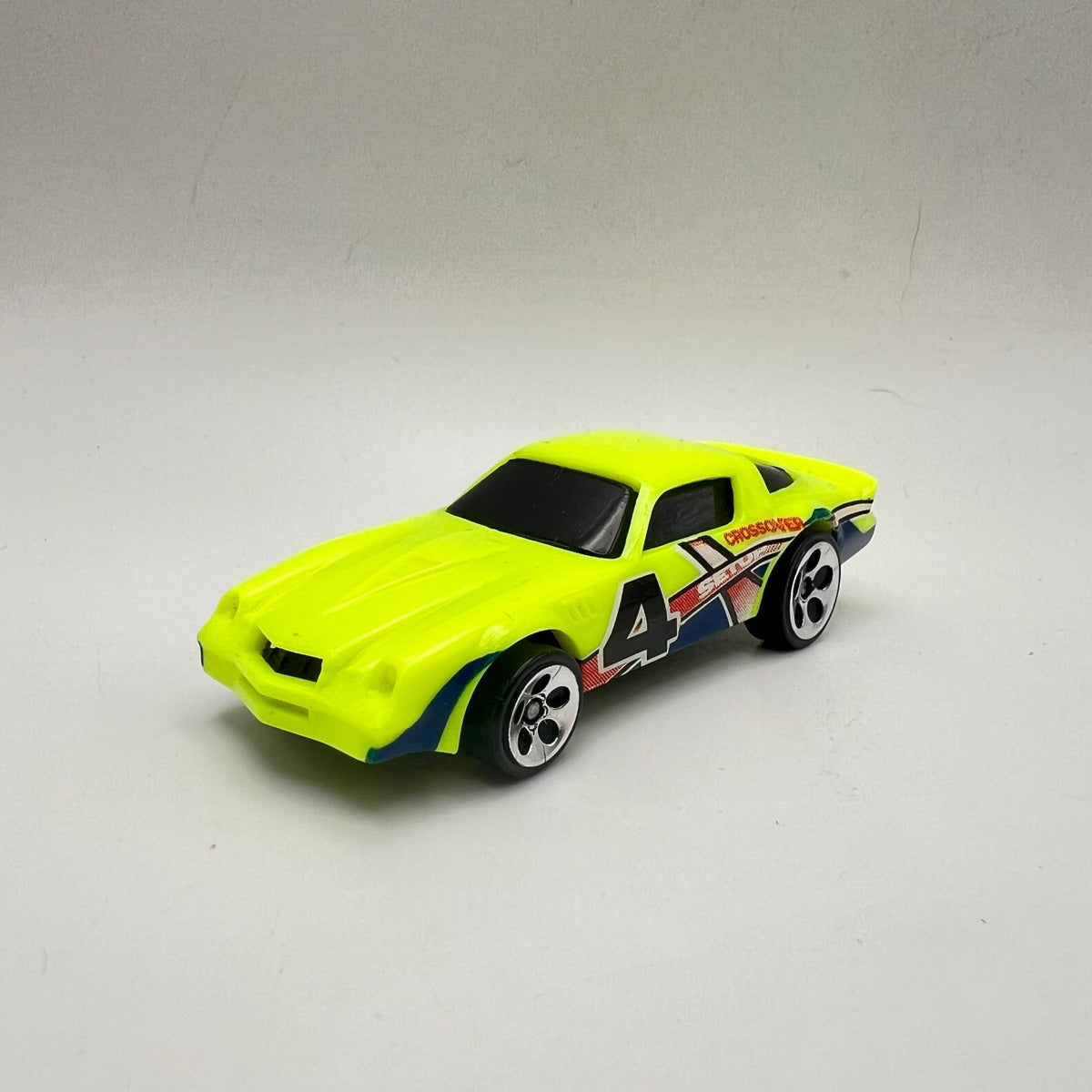 Hot Wheels '80 Camaro Z28 Neon Yellow Crossover #4 LOOSE 1/64
