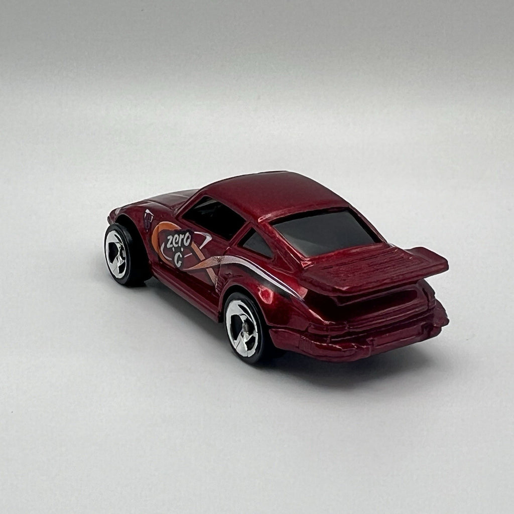 HOT WHEELS #856 - RED - PORSCHE 930 - ZERO G MAROON LOOSE