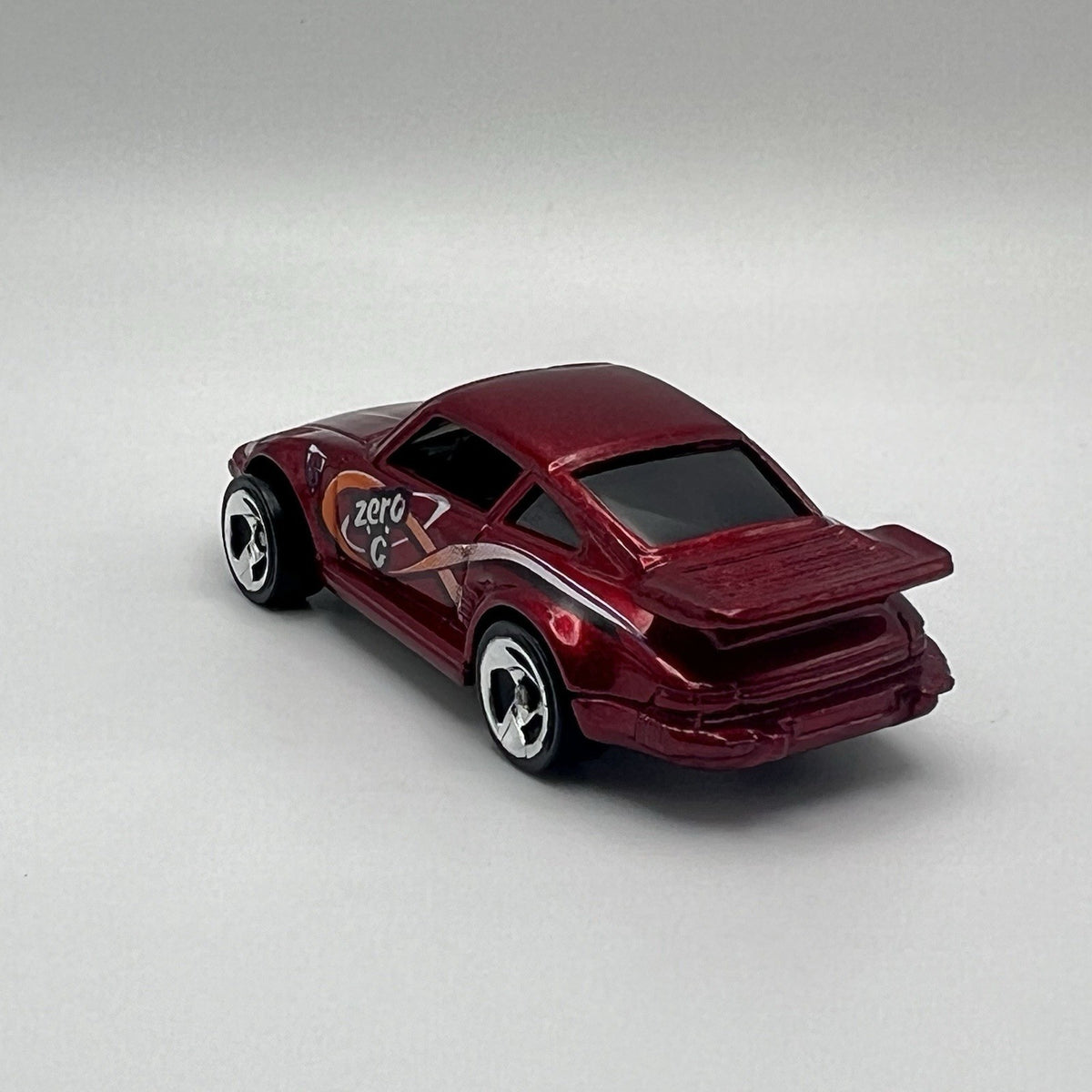 HOT WHEELS #856 - RED - PORSCHE 930 - ZERO G MAROON LOOSE