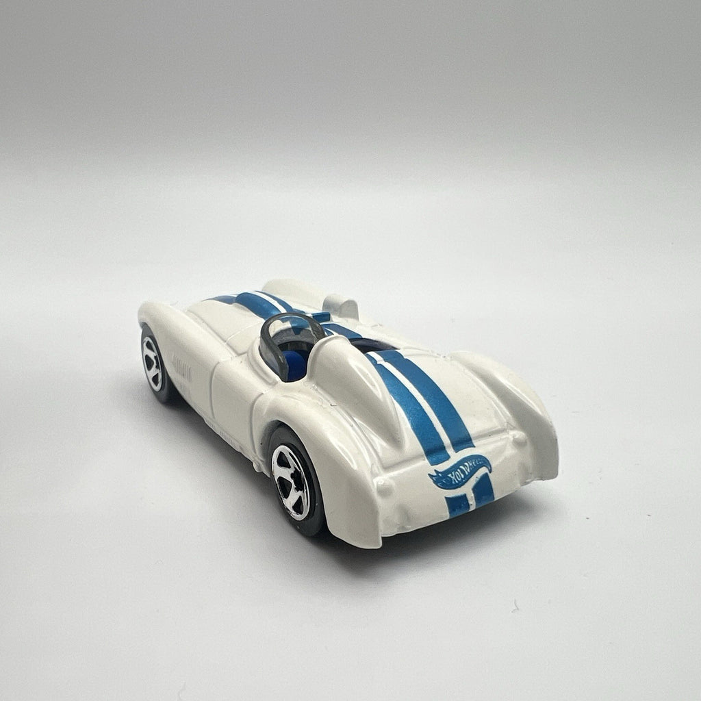 Hot Wheels 2001 *Loose* Cunningham C4R #051 White