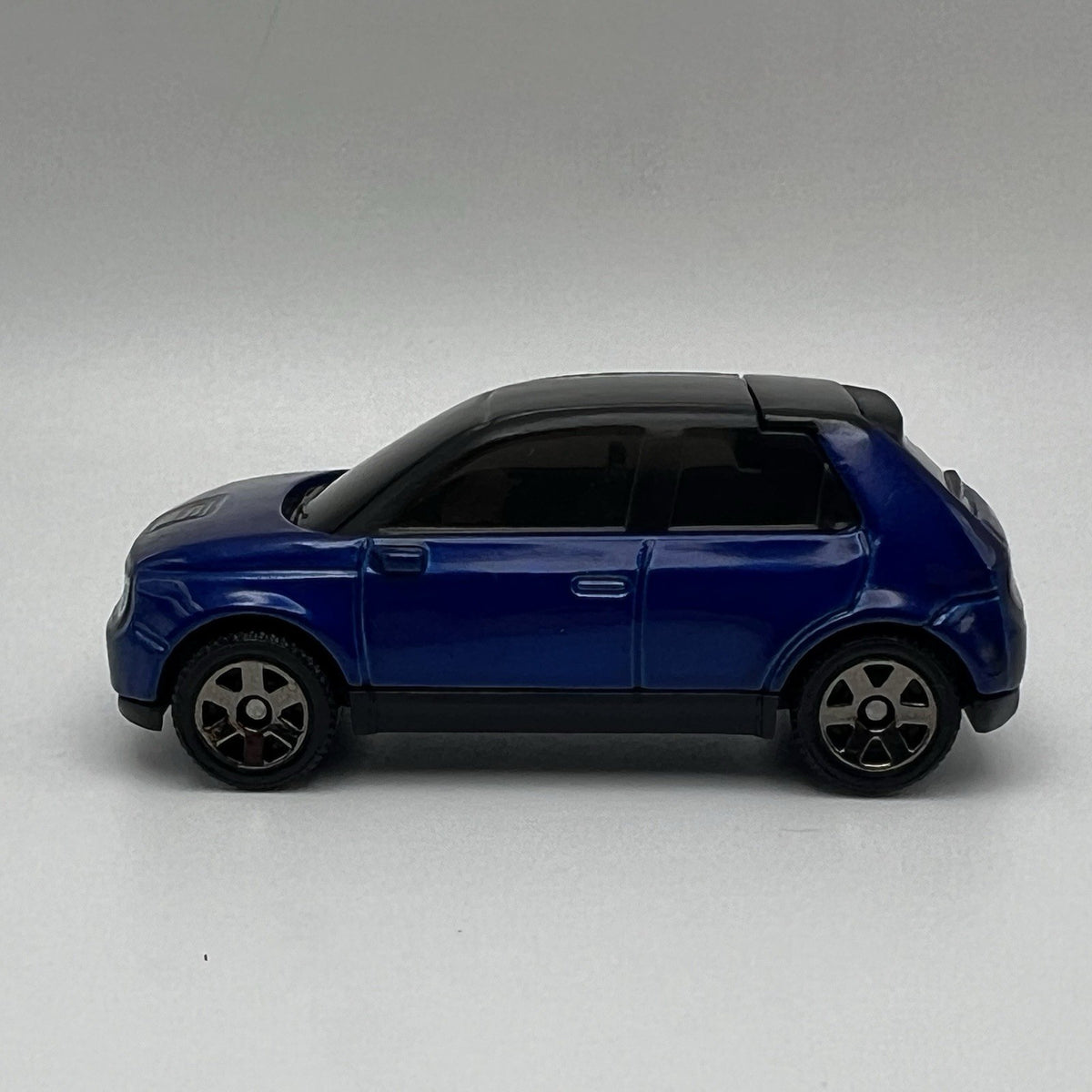 2020 Honda E Matchbox 2022 MBX Metro #79 Metalflake Blue 6SP Rims 1:64 Loose