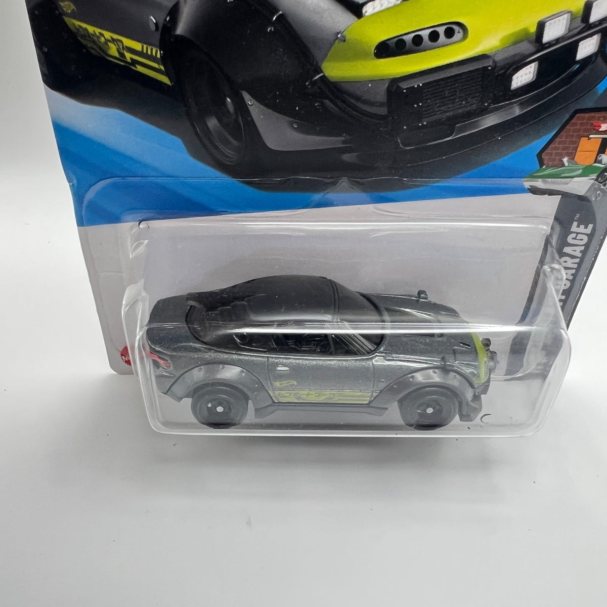 Hot Wheels Mazda MX-5 Miata Gray Legends Tour HW Dream Garage 2/5 1/250 2025