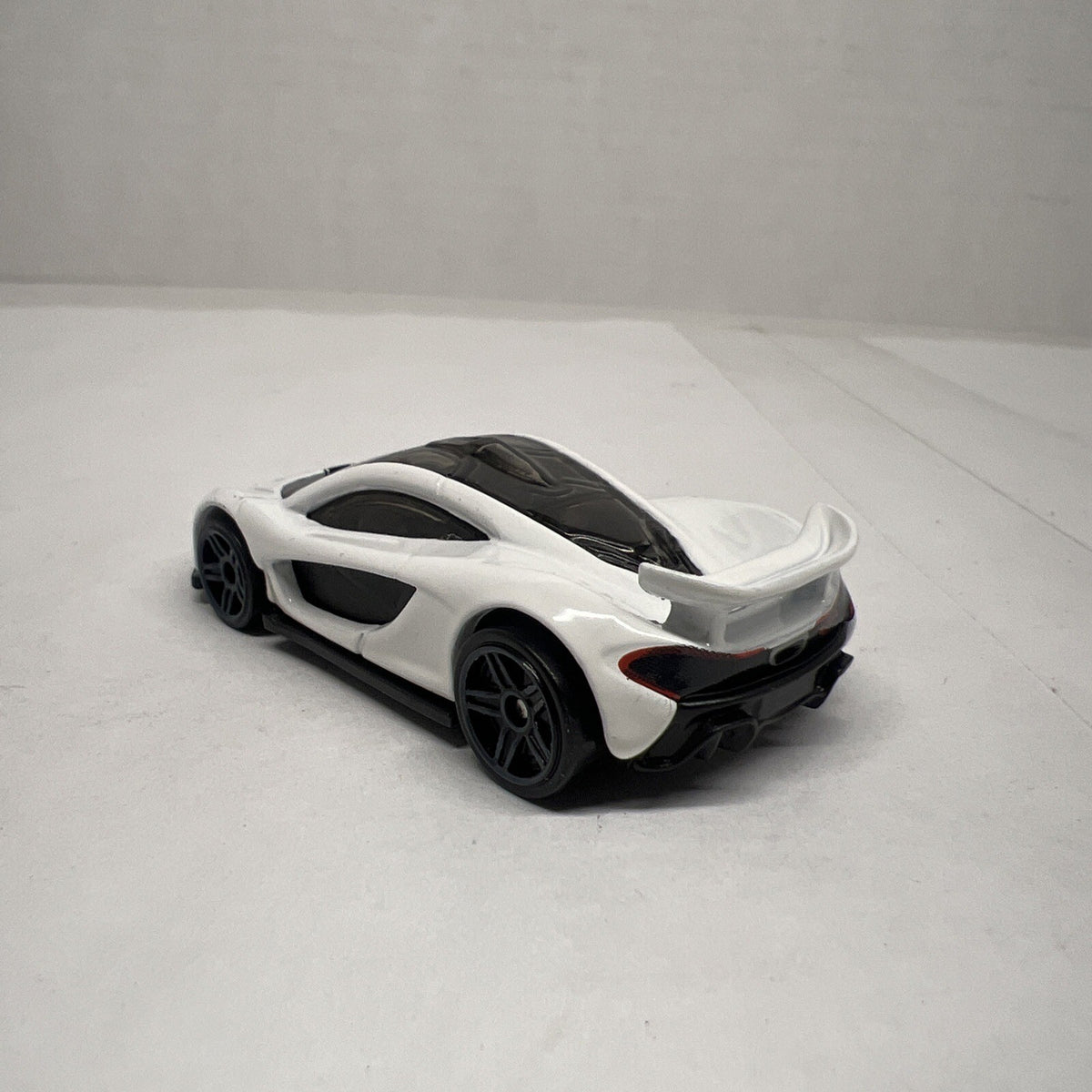 Hot Wheels #170 HW Exotics McLaren P1 White Loose - Rare Exotic Supercar!