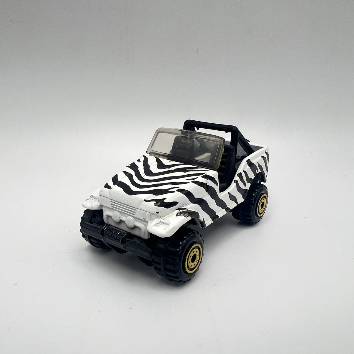 Vintage 1999 Hot Wheels Jeep Zebra Colors