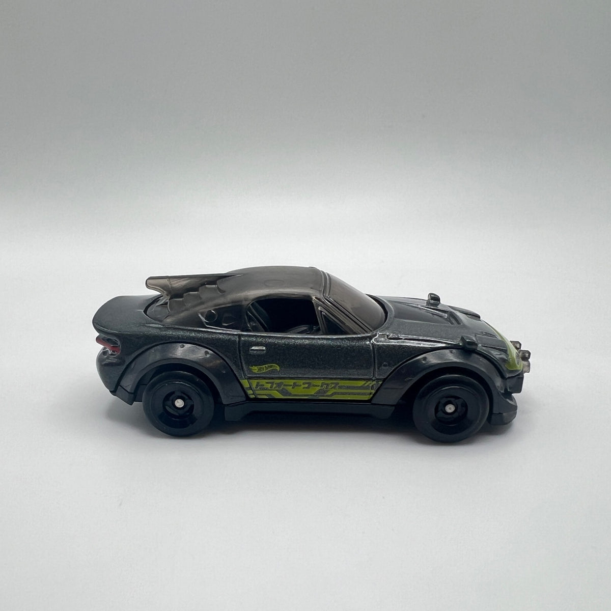 Hot Wheels Mazda MX-5 Miata Dark Gray Black LOOSE 1/64