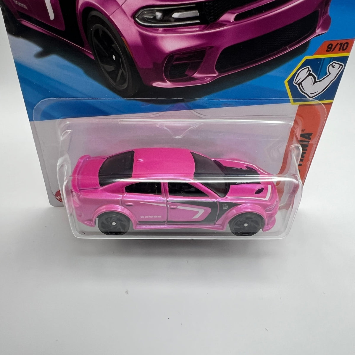 Hot Wheels 20 Dodge Charger Hellcat Pink 240/250 Muscle Mania 9/10 1:64
