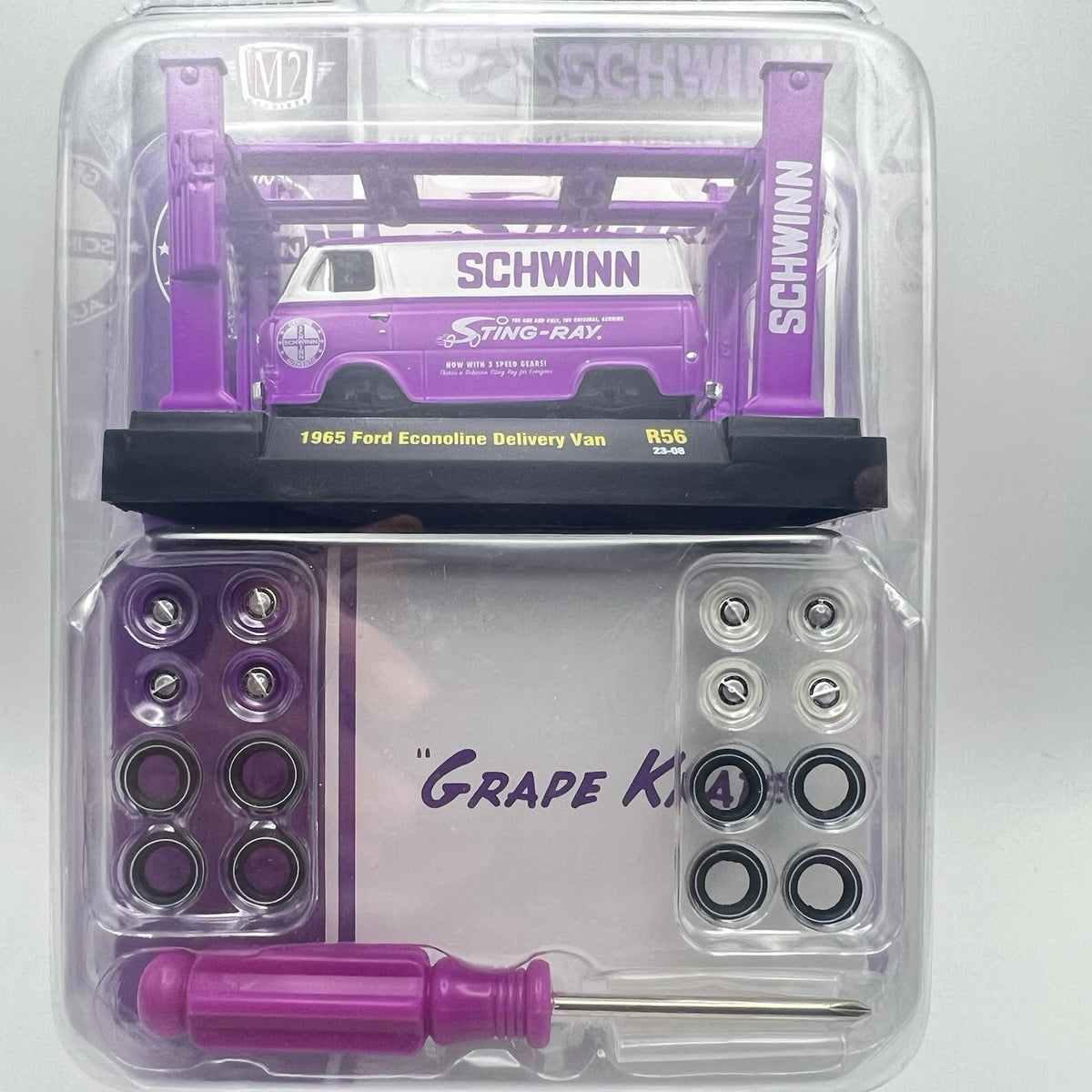 Schwinn Grape Krate M2 1965 Ford Econoline Delivery Van 1/64 Model-Kit NEW!!!