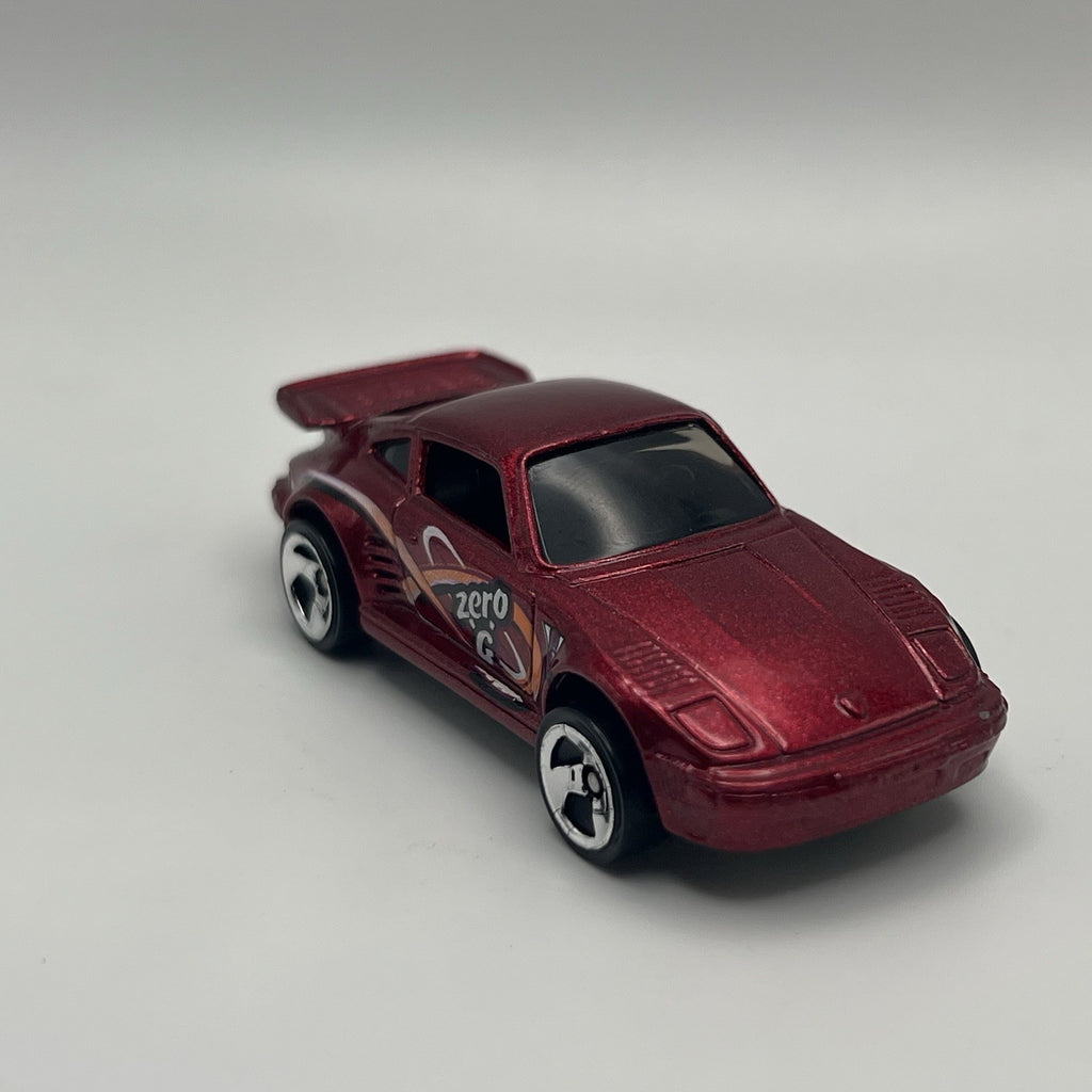 HOT WHEELS #856 - RED - PORSCHE 930 - ZERO G MAROON LOOSE
