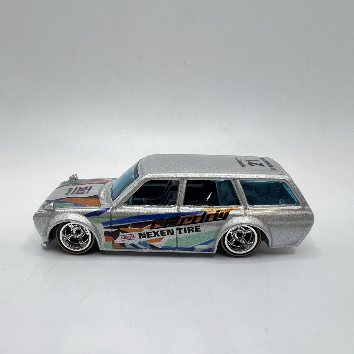 2026 Hotwheels Custom Design 1971 Datsun 510 Wagon Greddy Custom Silver