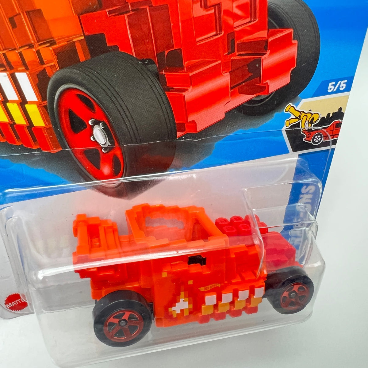 Hot Wheels Pixel Shaker Lot of 2 Blue & Orange HW Ride-Ons 5/5 138/250