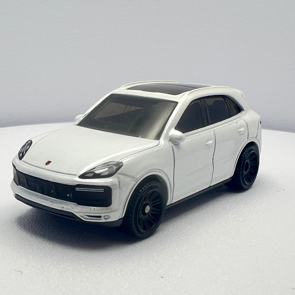 Matchbox Porsche Cayenne Turbo White LOOSE 1/64