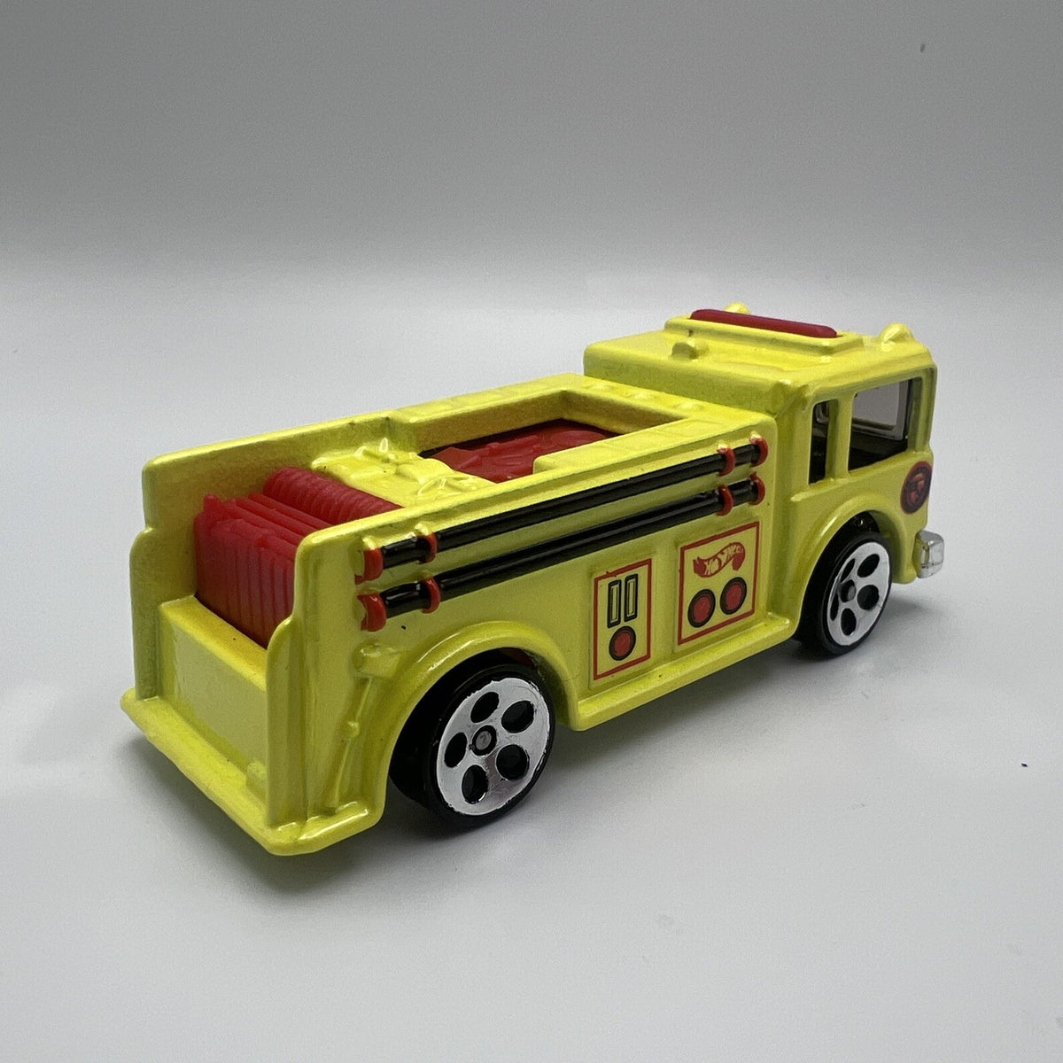 Hot Wheels Yellow Fire Eater Engine Truck Rescue Car Vehicle Malaysia 1976