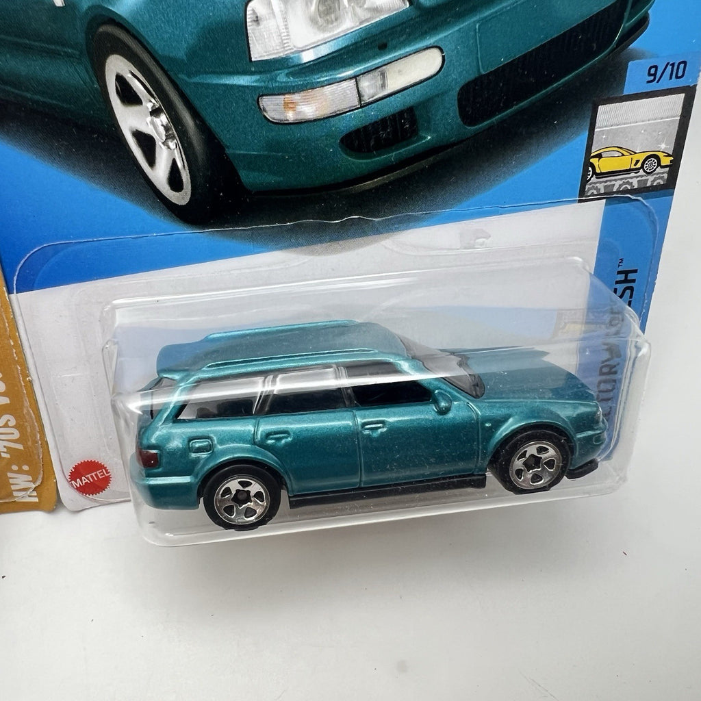 Lot Of (2) 2024 Hot Wheels '94 Audi Avant RS2 Teal And Maroon