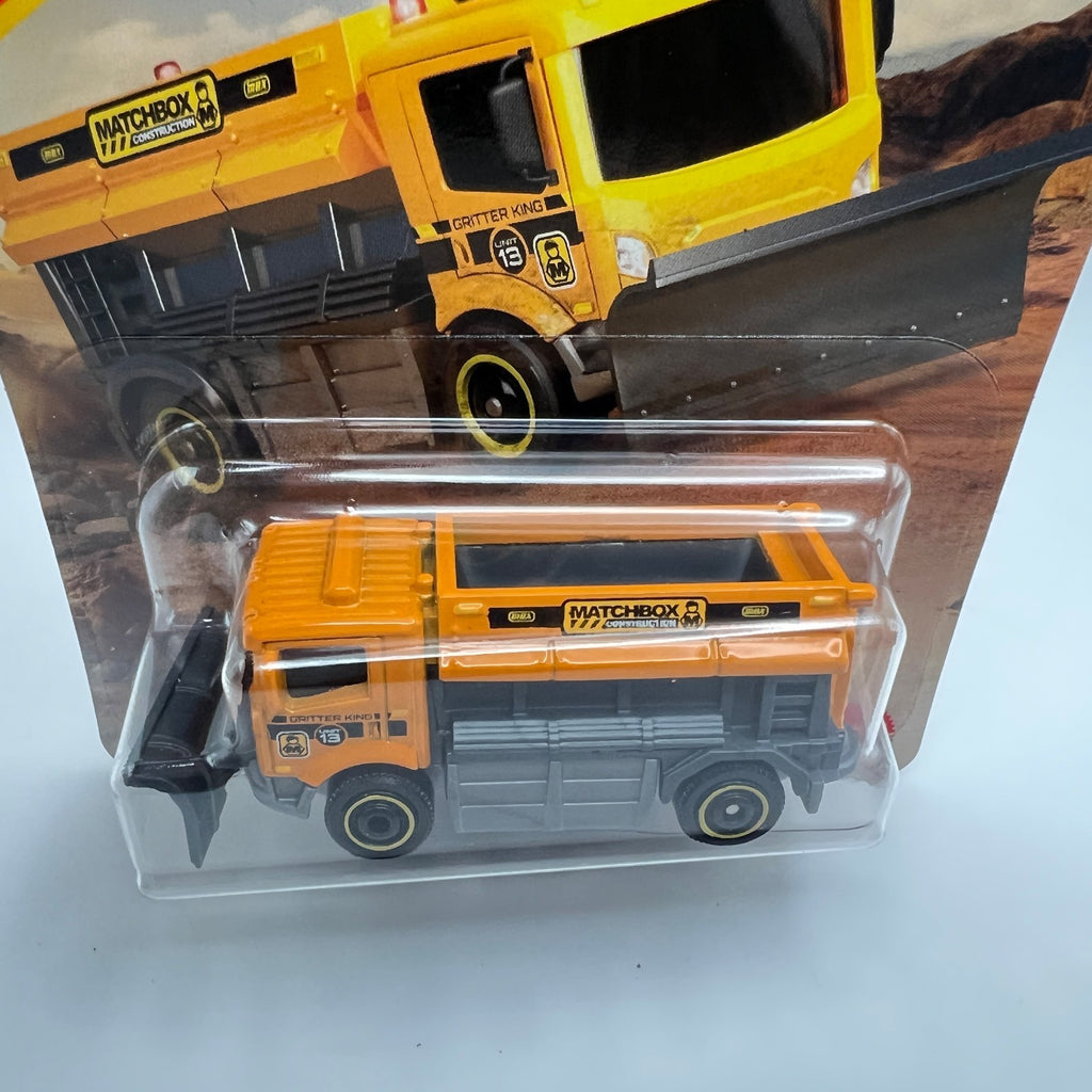 Matchbox MBX Gritter King 13/125 Yellow Construction 1:64 Diecast