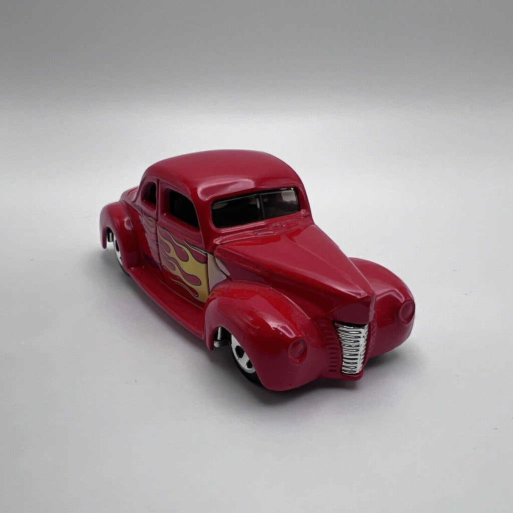 HOT WHEELS 2001 MATTEL '40 FORD COUPE RED WITH FLAMES Loose