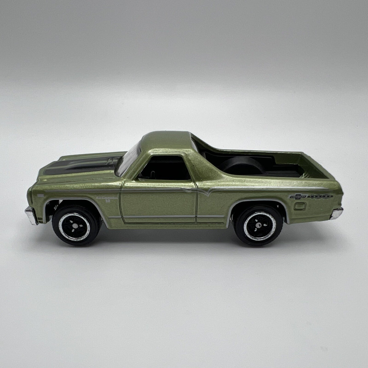 Matchbox 70 Chevrolet El Camino Green Loose 1:64 Scale Diecast Truck