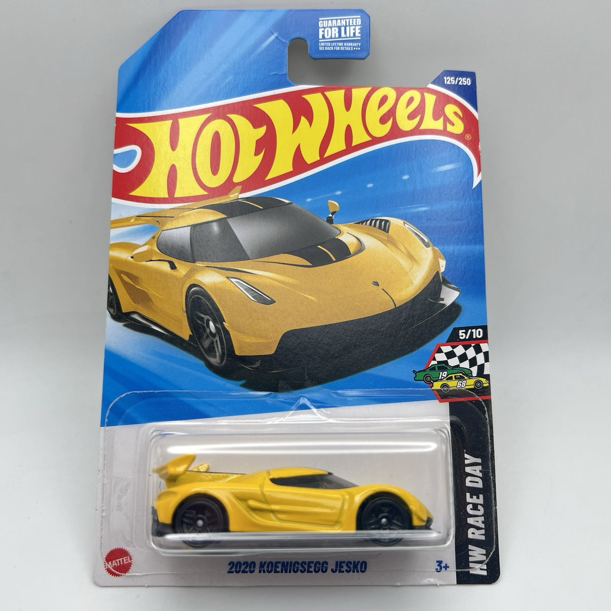 Hot Wheels Koenigsegg Jesko Yellow HW Race Day #125 NEW 2025