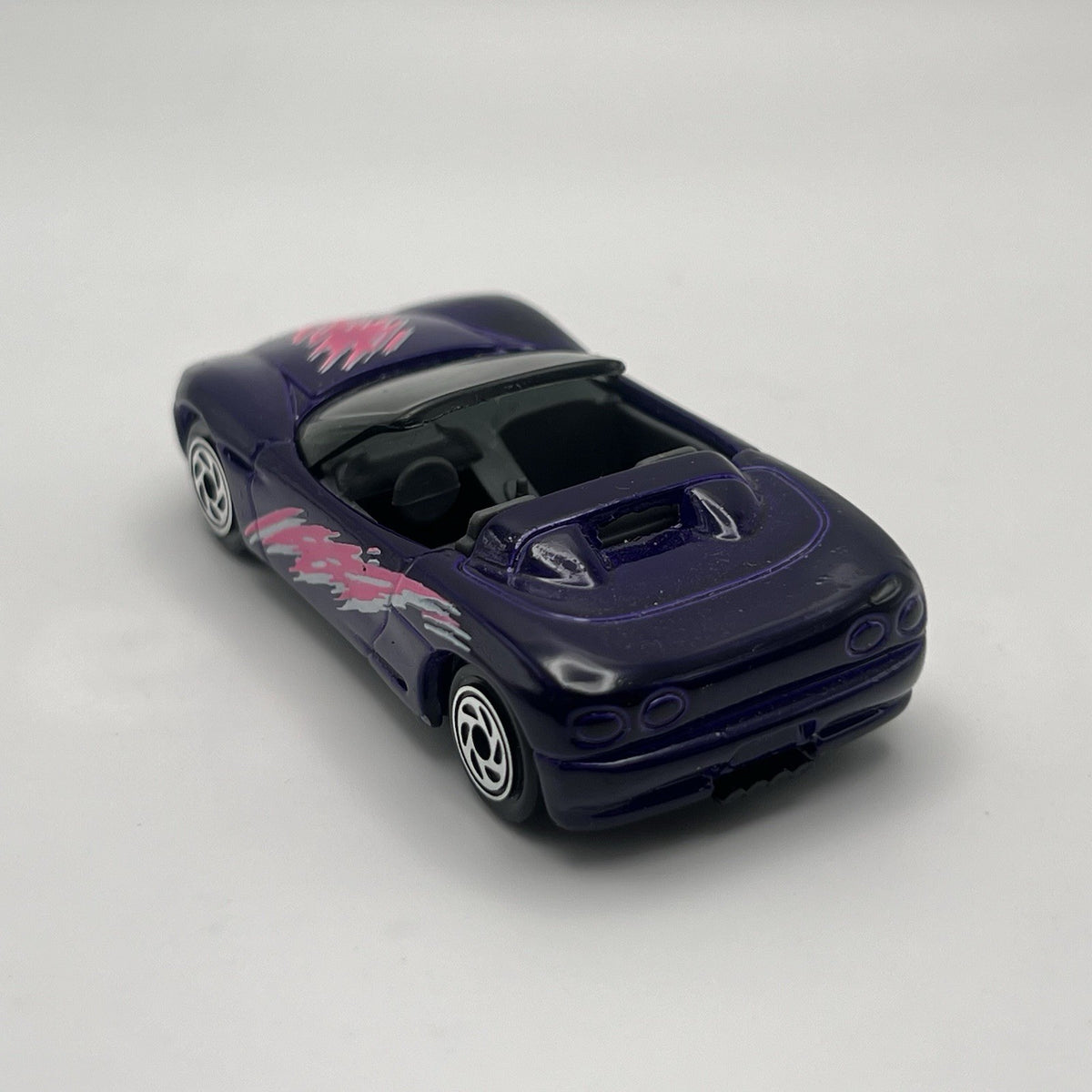 Matchbox Mid 1990s Release MB 38 Corvette Sting Ray III Purple Loose