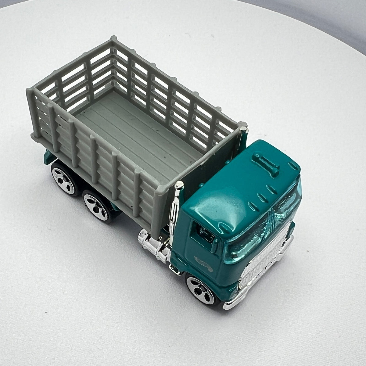Hot Wheels Stake Bed Truck Teal Grey Bed 1981 LOOSE 1/64