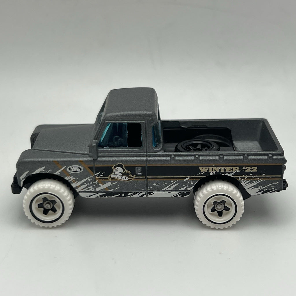 Land Rover Series III Pickup - Hot Wheels Holiday Mix 2022 3/5 Loose