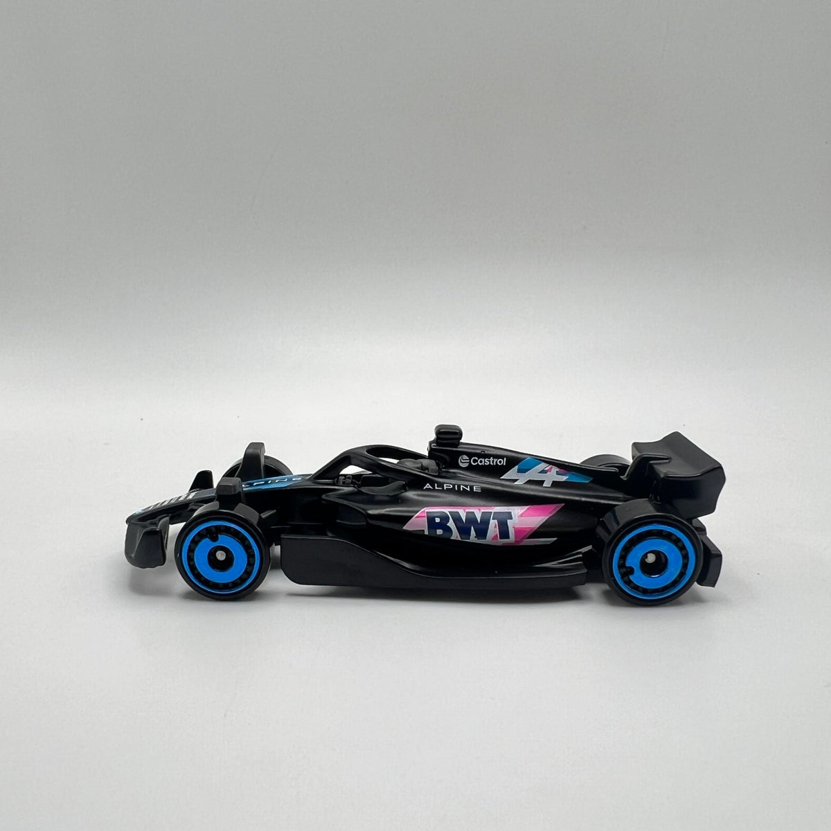 Hot Wheels Alpine F1 BWT Black Pink F1 Collection LOOSE 1/64