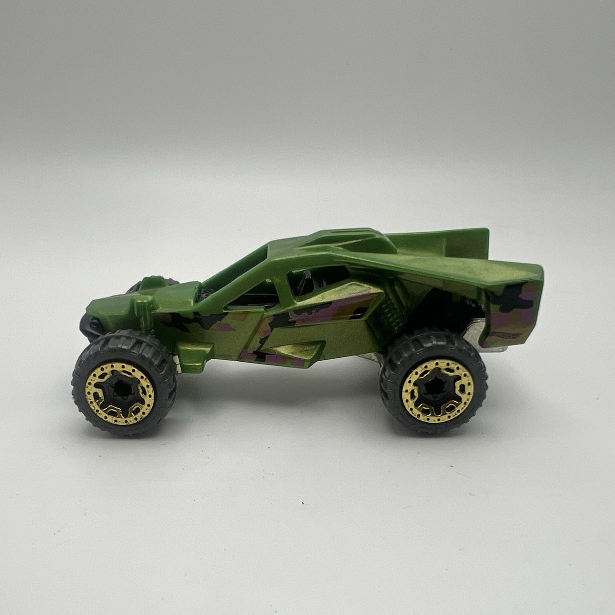 2019 Hot Wheels Speed Blur Loose TEAM HOT WHEELS CORKSCREW BUGGY (Green)