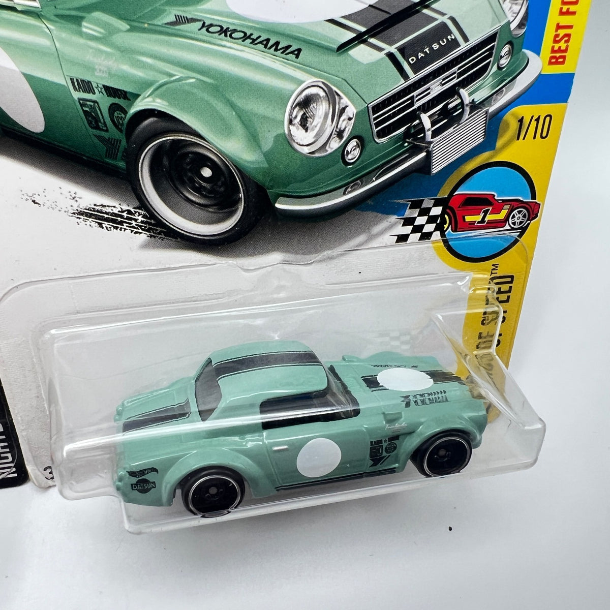 Hot Wheels Fairlady 2000 Lot of 2 Yellow 156/250 + Mint 118/365 1:64