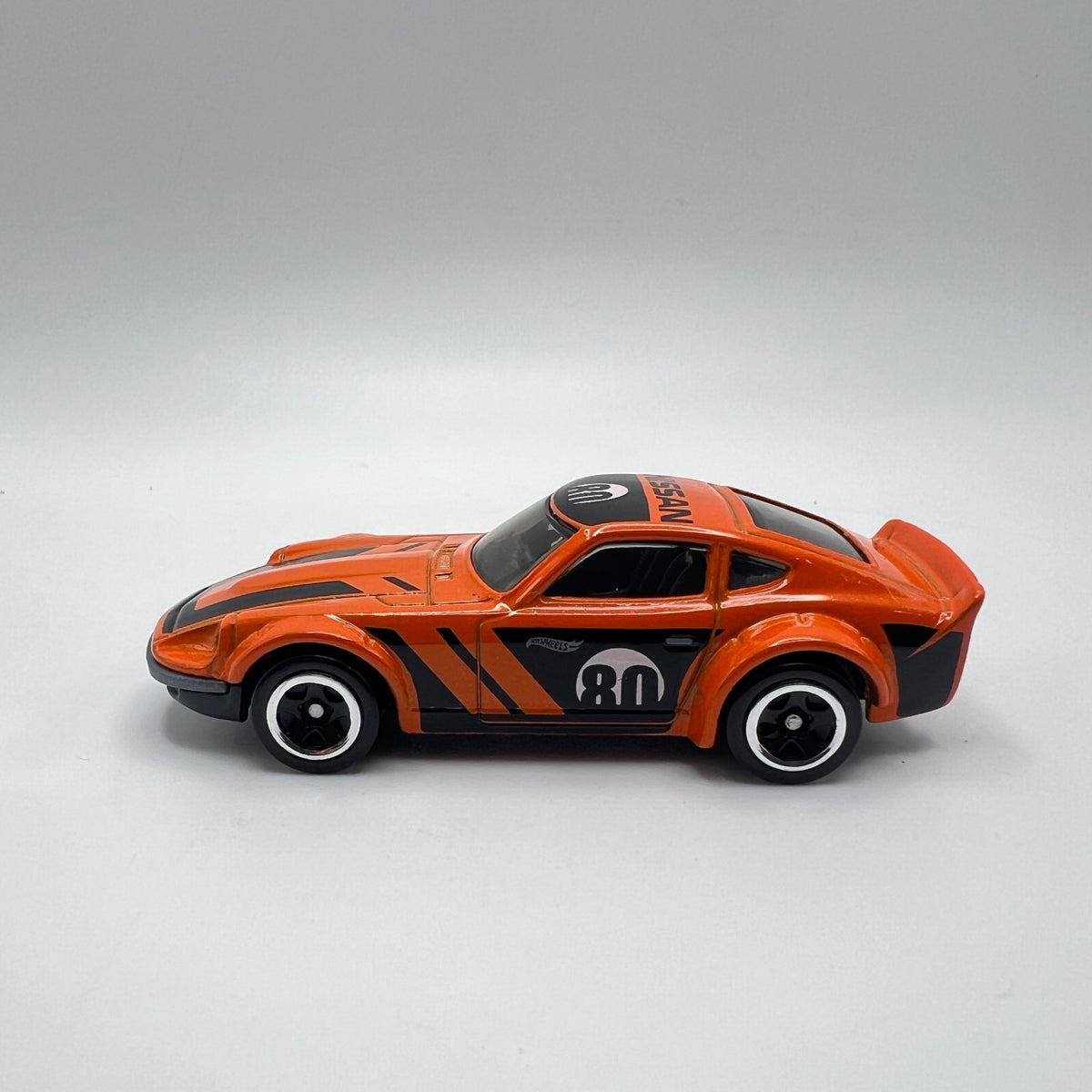 Hot Wheels Nissan Fairlady Z Orange #80 LOOSE 1/64