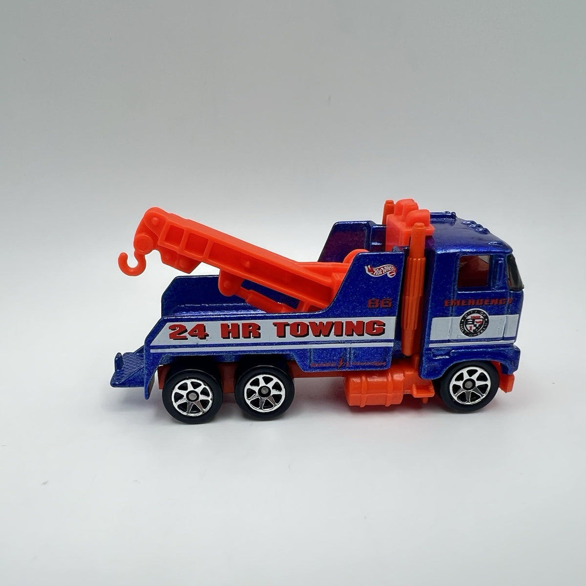 Hot Wheels 24 Hr Hour Wrecking Tow Heavy Truck Malaysia 1981