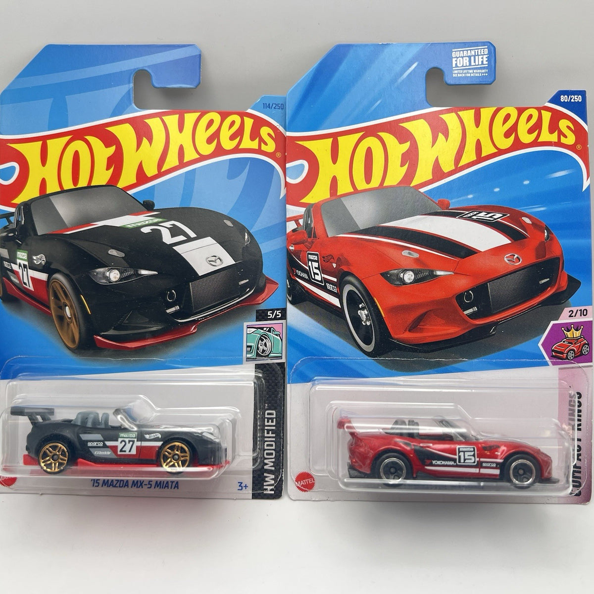 Hot Wheels 2015 Mazda MX-5 Miata - Set of 2