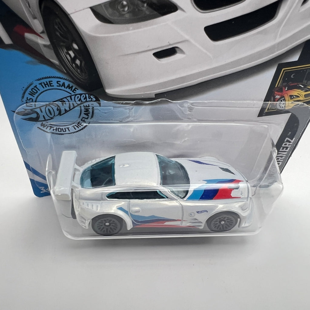 Hot Wheels BMW Z4 M Motorsport White 172/250 Nightburnerz 7/10 1:64