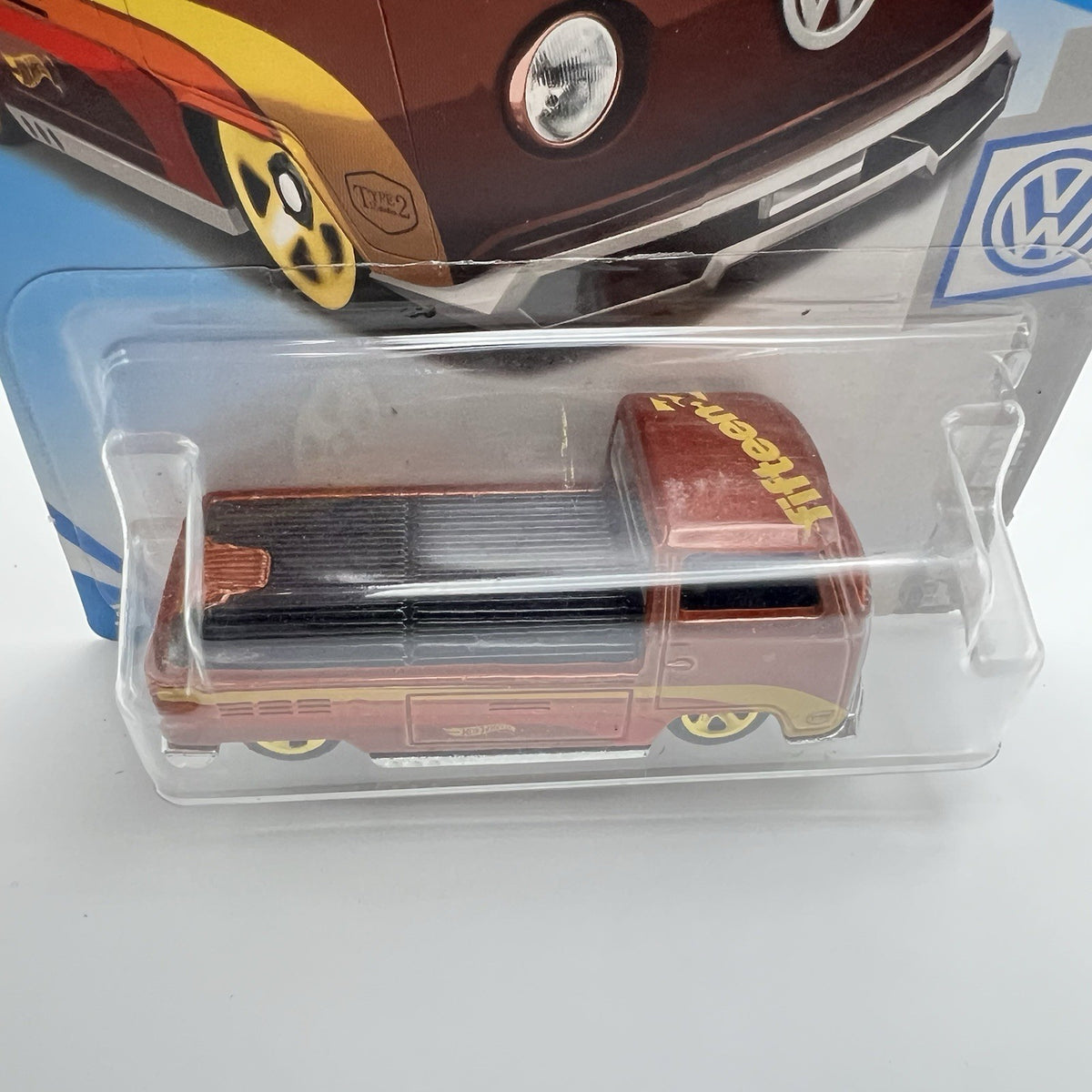 Hot Wheels Volkswagen T2 Pickup Brown Fifteen 52 Volkswagen 3/10 96/250 2019