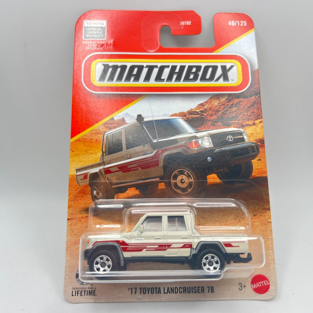 Matchbox 17 Toyota Land Cruiser 78 40/125 Cream 1:64 Diecast SUV