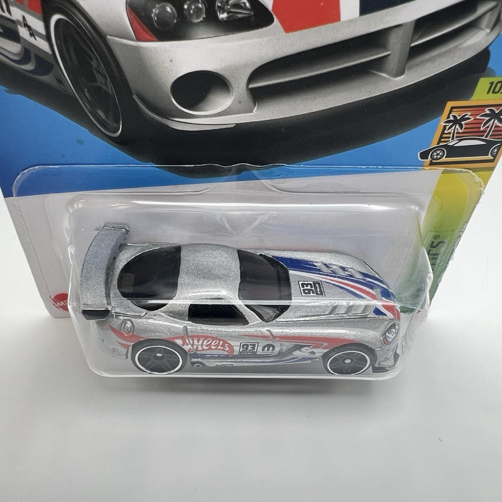 2024 Hot Wheels Silver Dodge Viper SRT10 ACR #241 HW Exotics 10/10