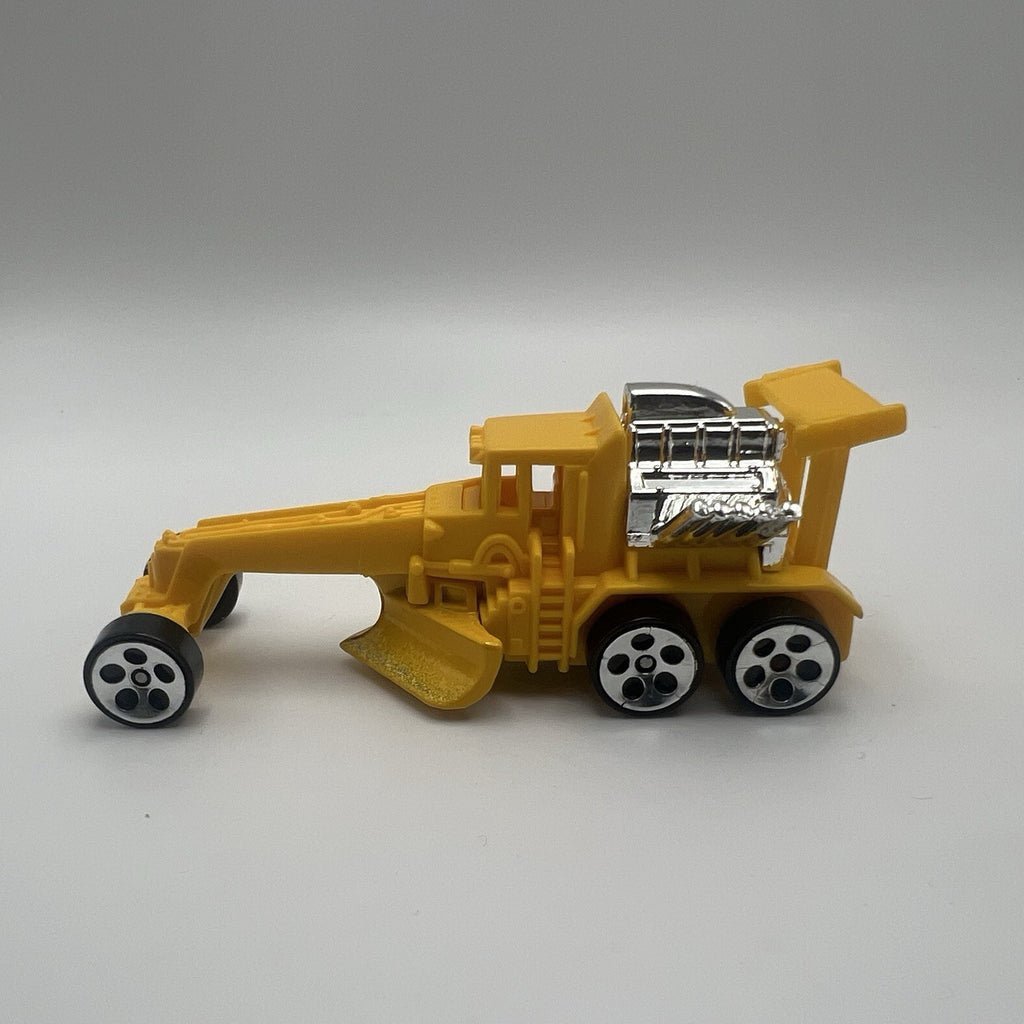 HOT WHEELS EARTH MOVER CASTED 1995 STREET CLEANER MAYLAYSIA BASE