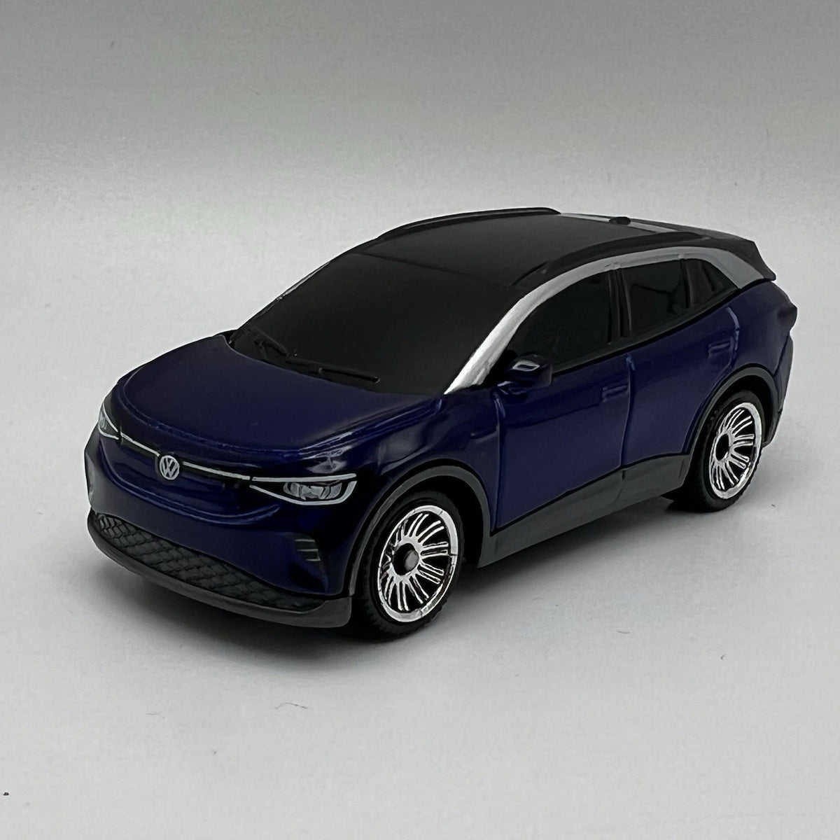 2023 MATCHBOX VOLKSWAGEN ELECTRIC VEHICLE 4 BLUE 1:64 DIECAST 2.75" CAR W SILVER