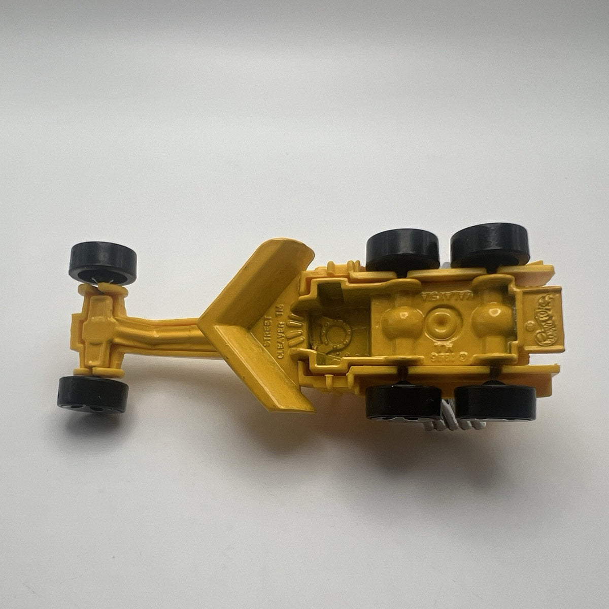 HOT WHEELS EARTH MOVER CASTED 1995 STREET CLEANER MAYLAYSIA BASE