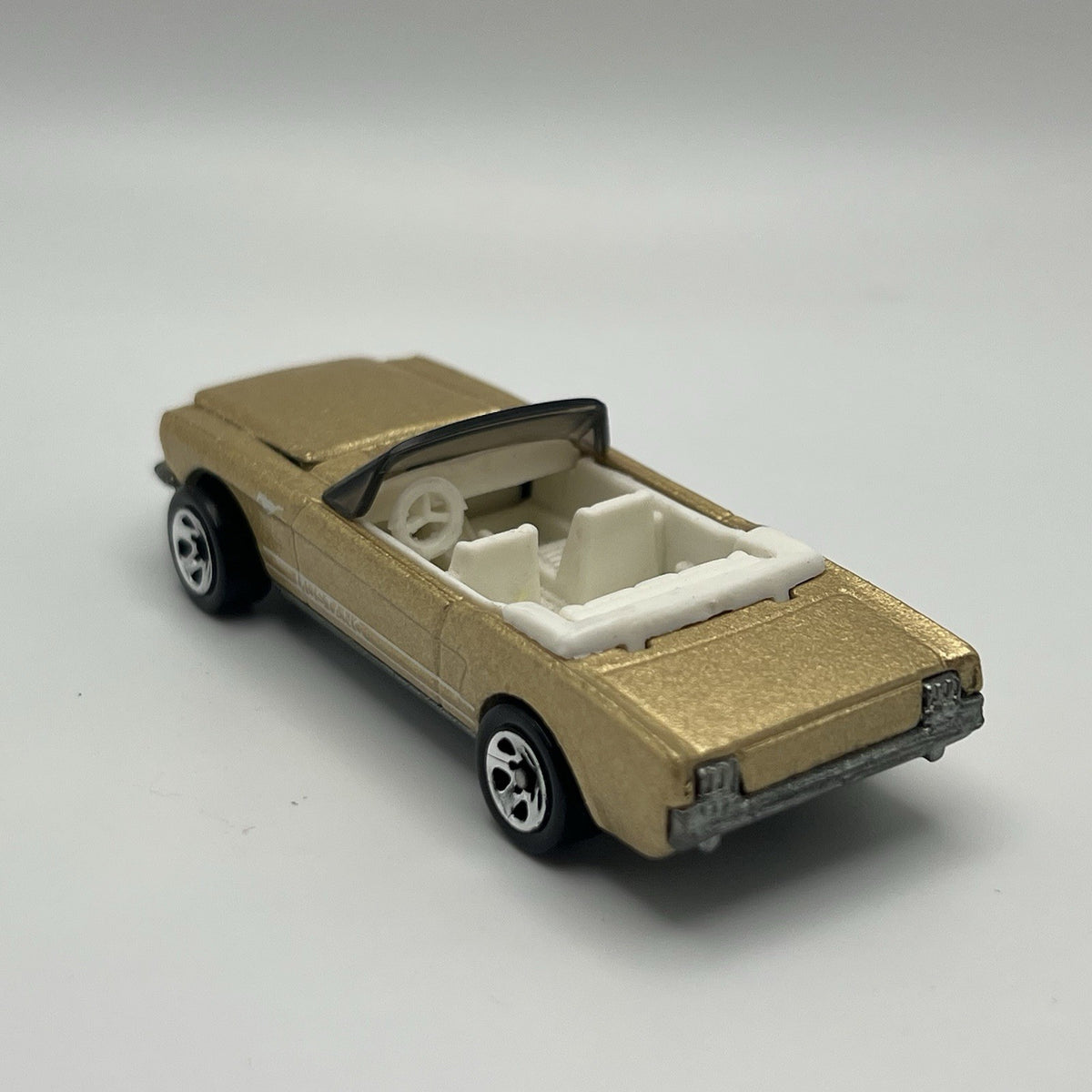 Vintage Hot Wheels 1965 Mustang Convertible Gold Paint Hood Opens 1982 Malaysia