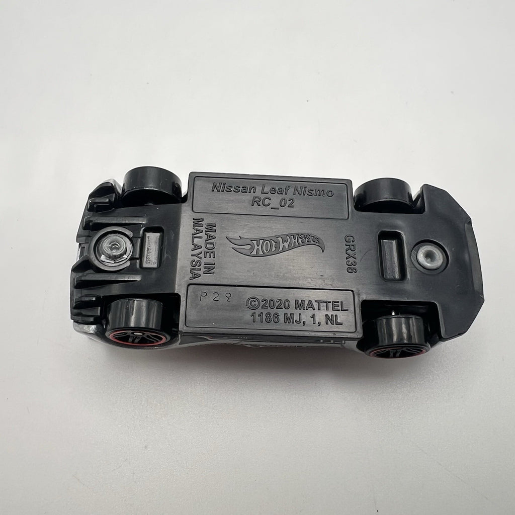2021 HOT WHEELS NISSAN LEAF NISMO RC_02 SILVER 1:64 DIECAST 2 3/4" CAR W/ BLACK
