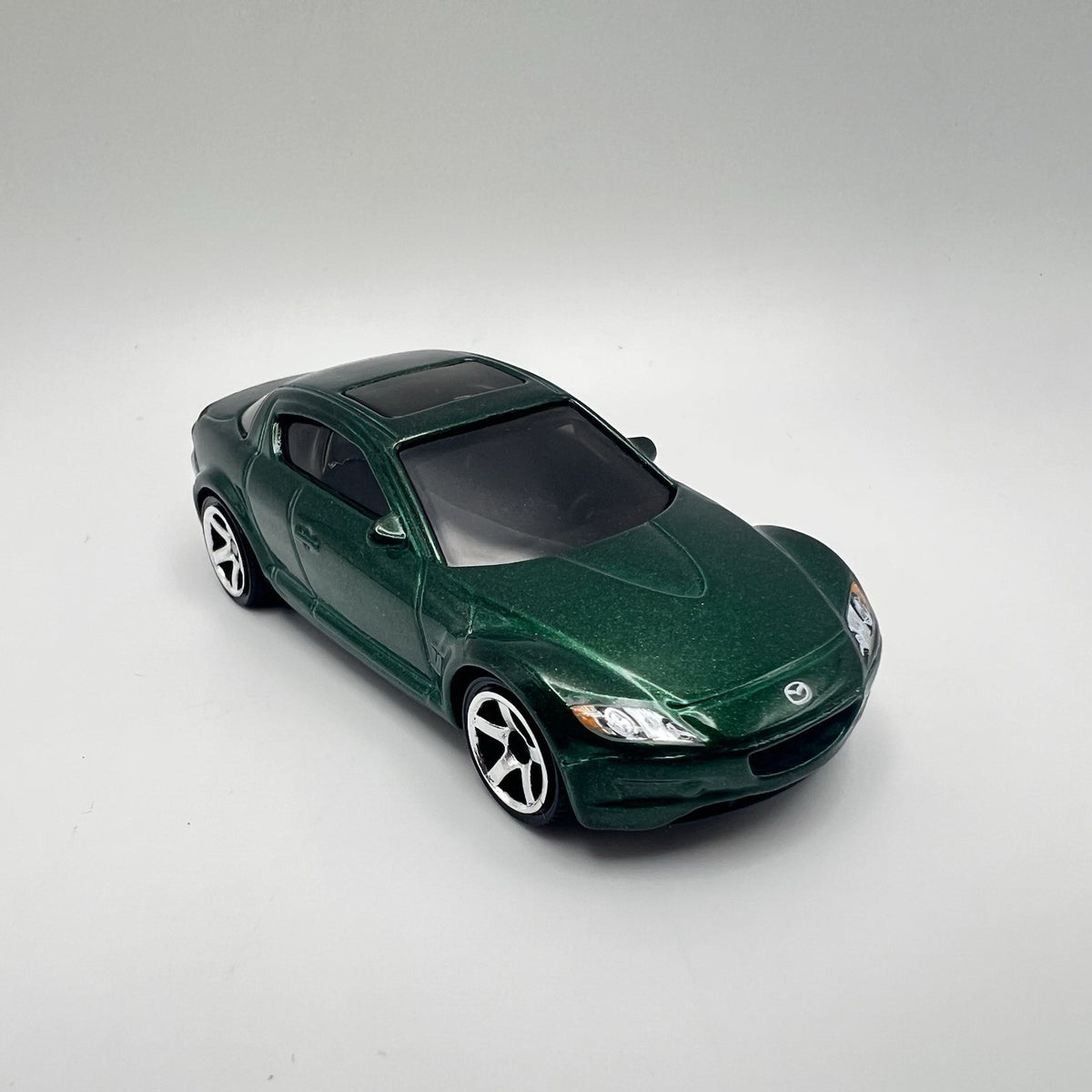 Matchbox 2004 Mazda RX-8 Dark Green 1:64 Diecast Diorama Model Car