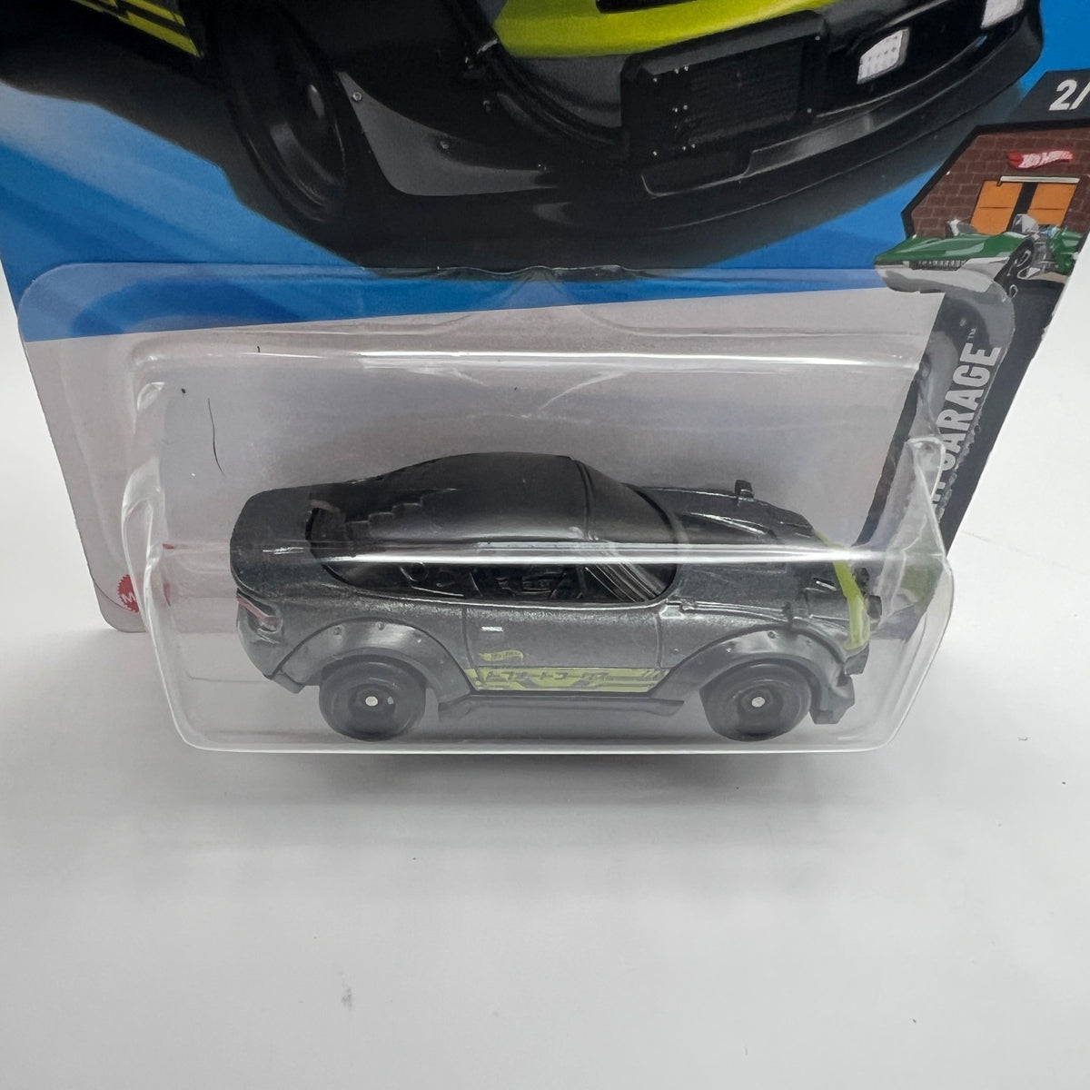 Hot Wheels Mazda MX-5 Miata Gray Legends Tour HW Dream Garage 2/5 1/250 2025