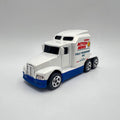 Hot Wheels Big Rig White KHWW Action News Field Transport LOOSE 1/64