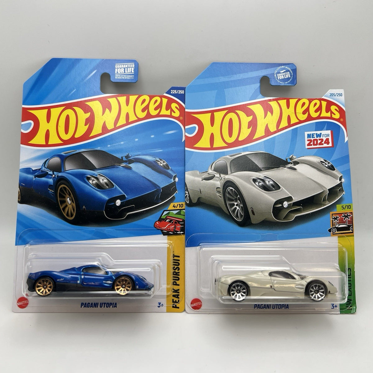 COMBO  Hot Wheels 2025 Pagani Utopia (WHITE - Exotics) (Blue - Peak Pursuit)