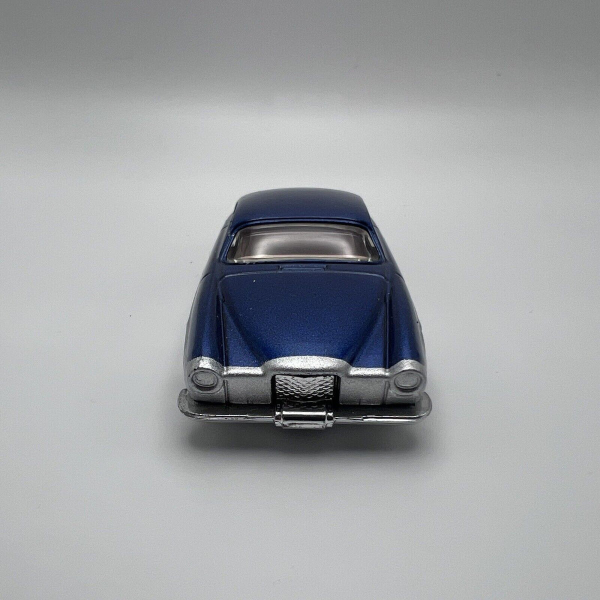 Hot Wheels Jaguar Fish'D Chip'D Blue Silver Custom Jaguar 2002 Diecast Kid Loose