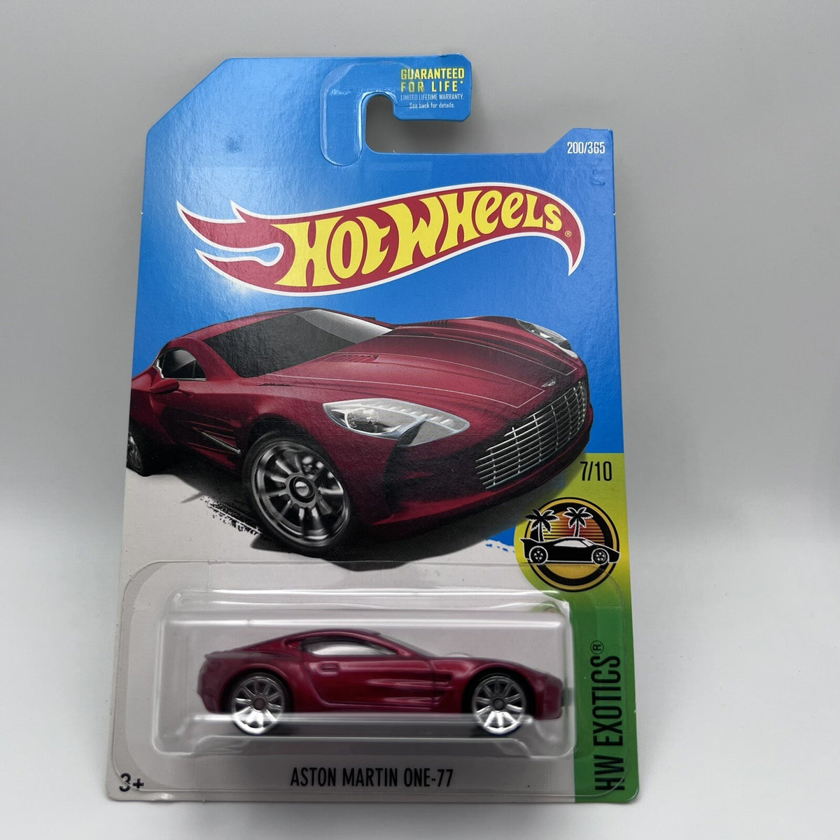 2017  HOT WHEELS ASTON MARTIN ONE-77 RED  7/10 EXOTICS 200/365