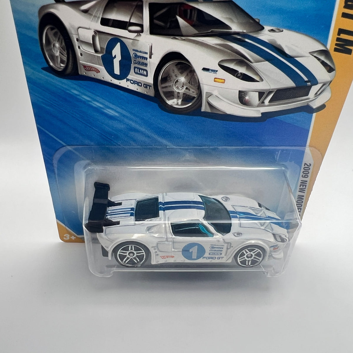 Hot Wheels Ford GT LM White 2009 New Models 39/42