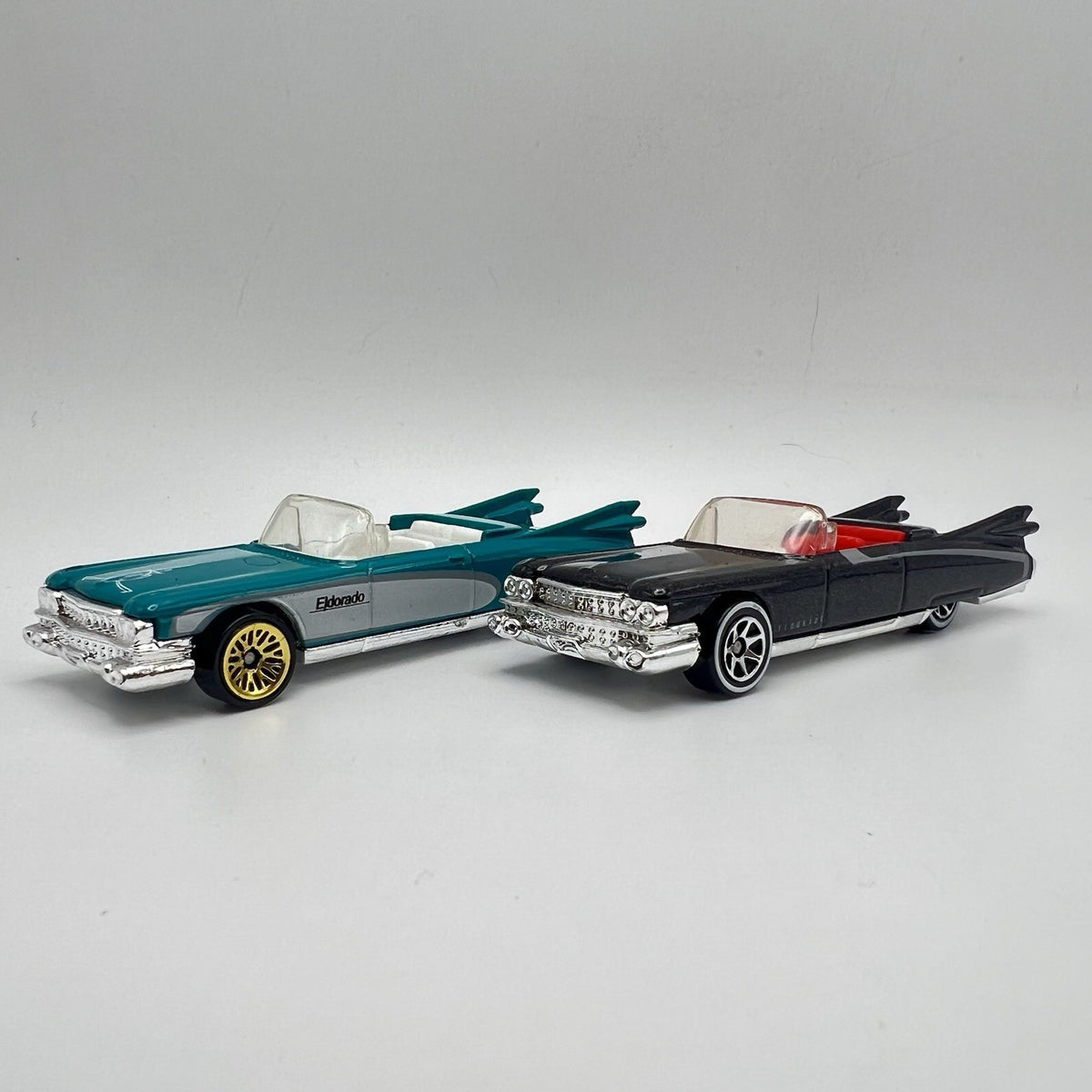 Hot Wheels '59 Cadillac Eldorado Convertible  Lot Of 2 Turquoise & White - Black