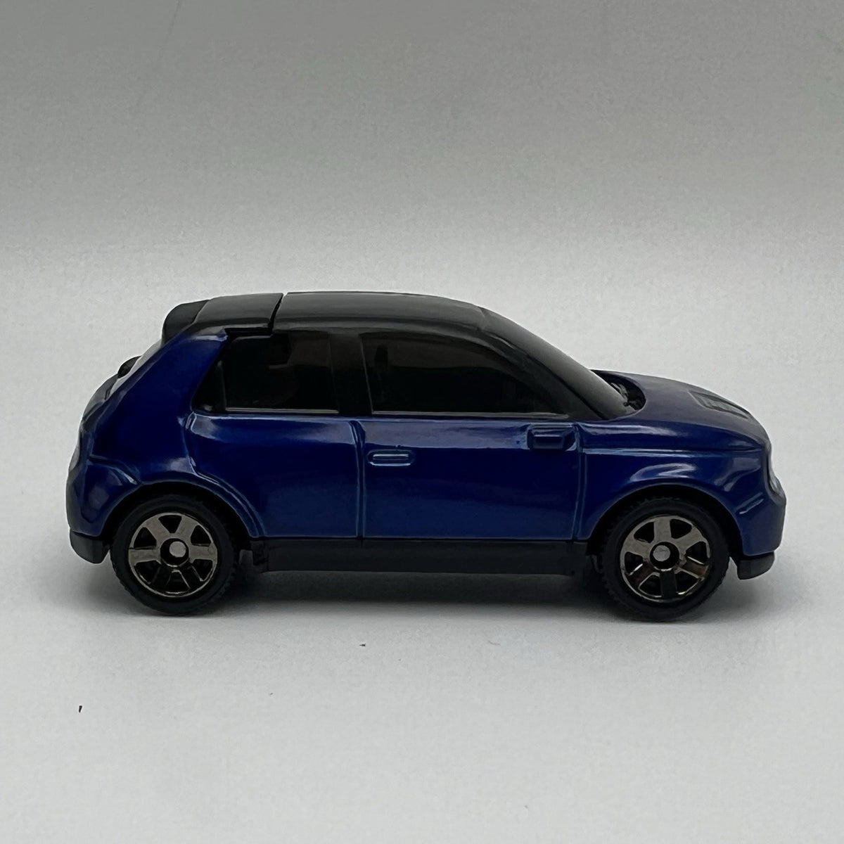2020 Honda E Matchbox 2022 MBX Metro #79 Metalflake Blue 6SP Rims 1:64 Loose